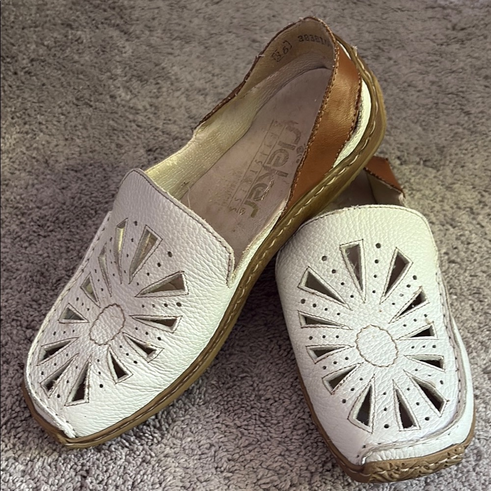 Rieker Women's Cream and Tan Loafers 36